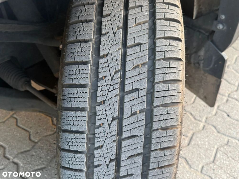 Iveco 35S16 3L  Kontener z Winda 8 EP Krajowy 4200x2200x2200 + drzwi boczne - 7