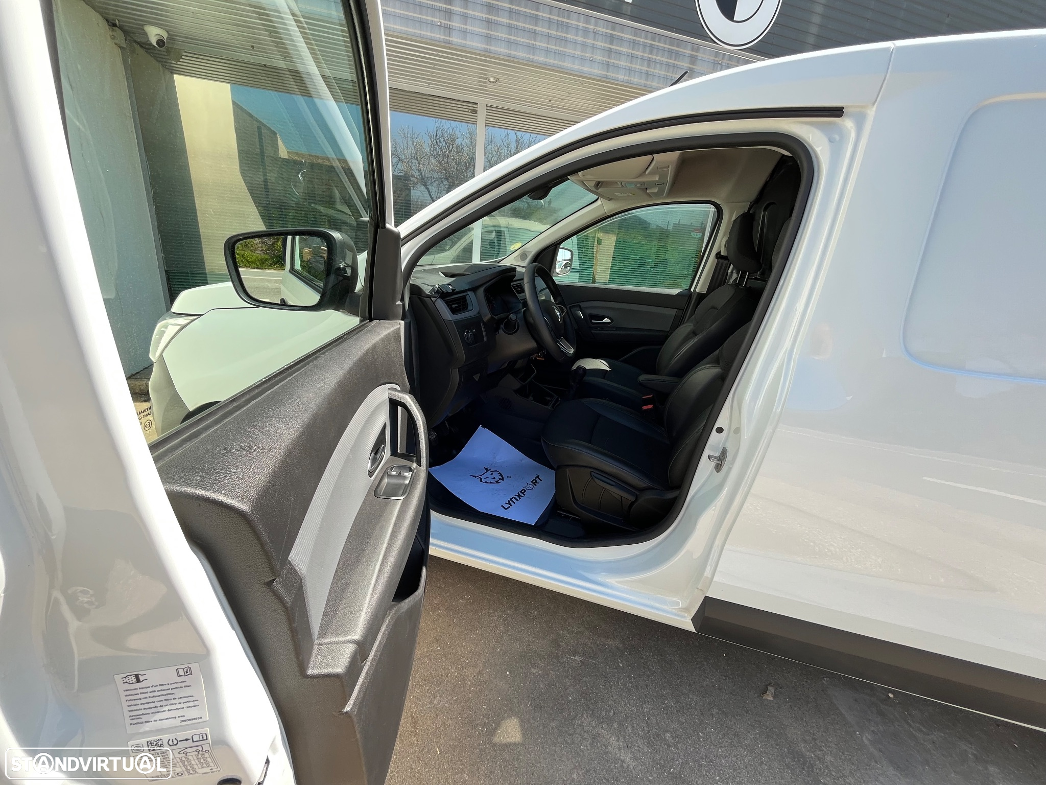 Renault EXPRESS 1.5 DCI CONFORT - 21