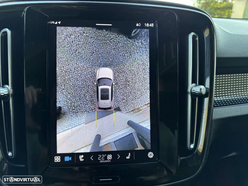 Volvo XC 40 Recharge Twin Plus - 11