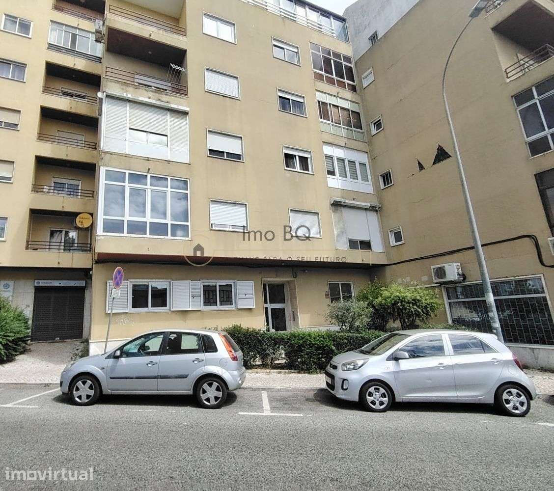 Apartamento T2 Renovado - Venteira - Grande imagem: 2/23