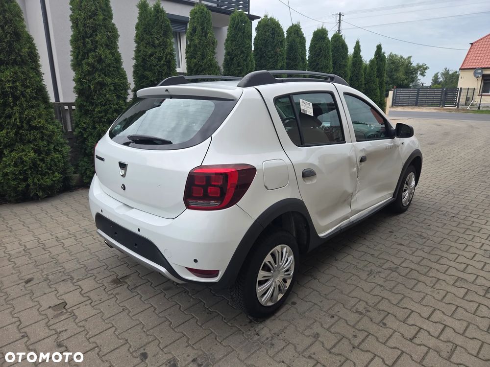 Dacia Sandero 1.5 dCi Laureate - 3