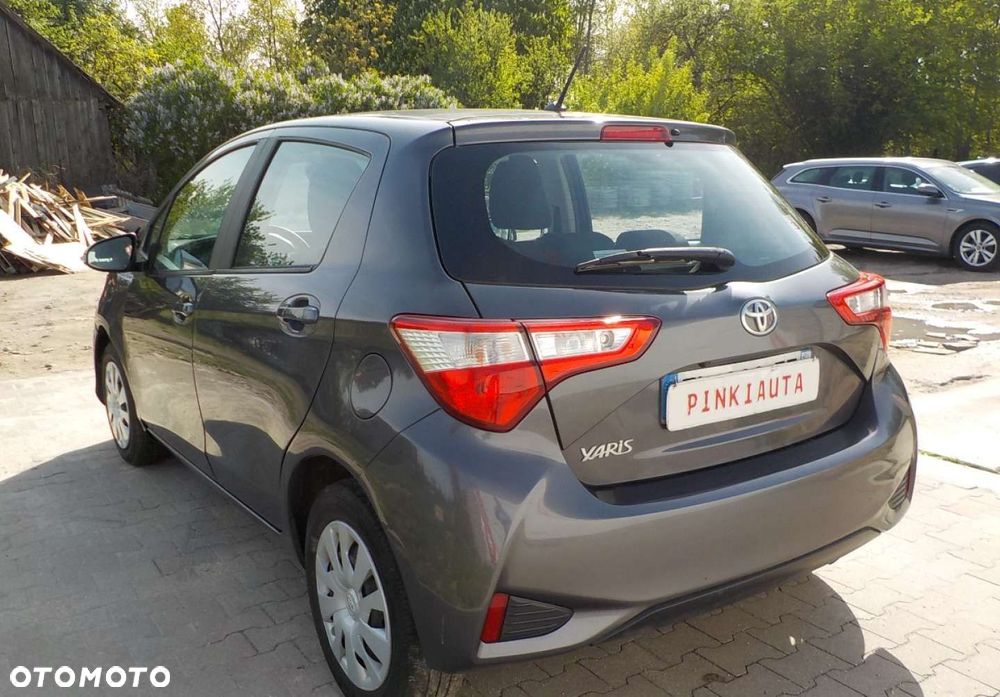 Toyota Yaris - 13
