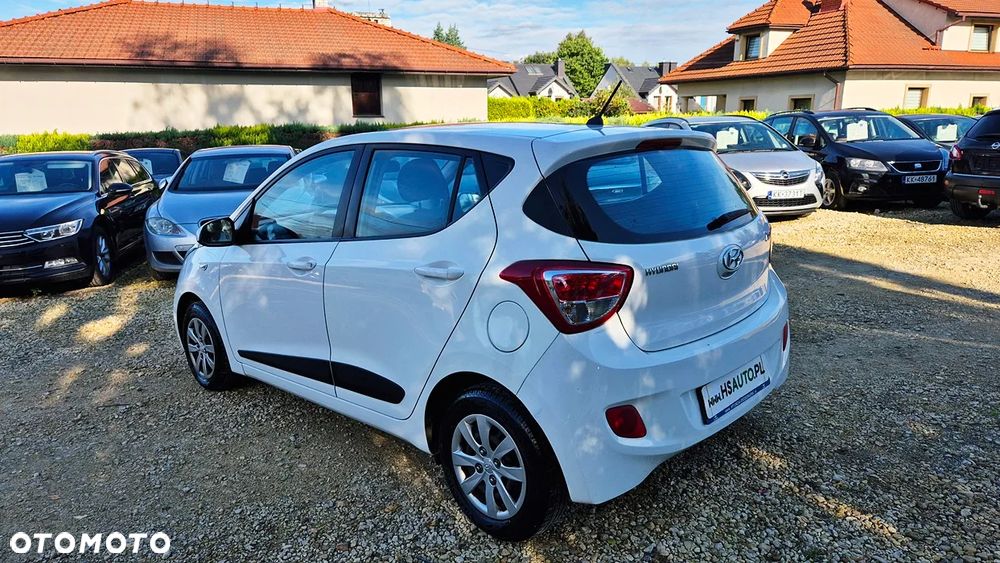 Hyundai i10 1.0 BlueDrive Premium - 16