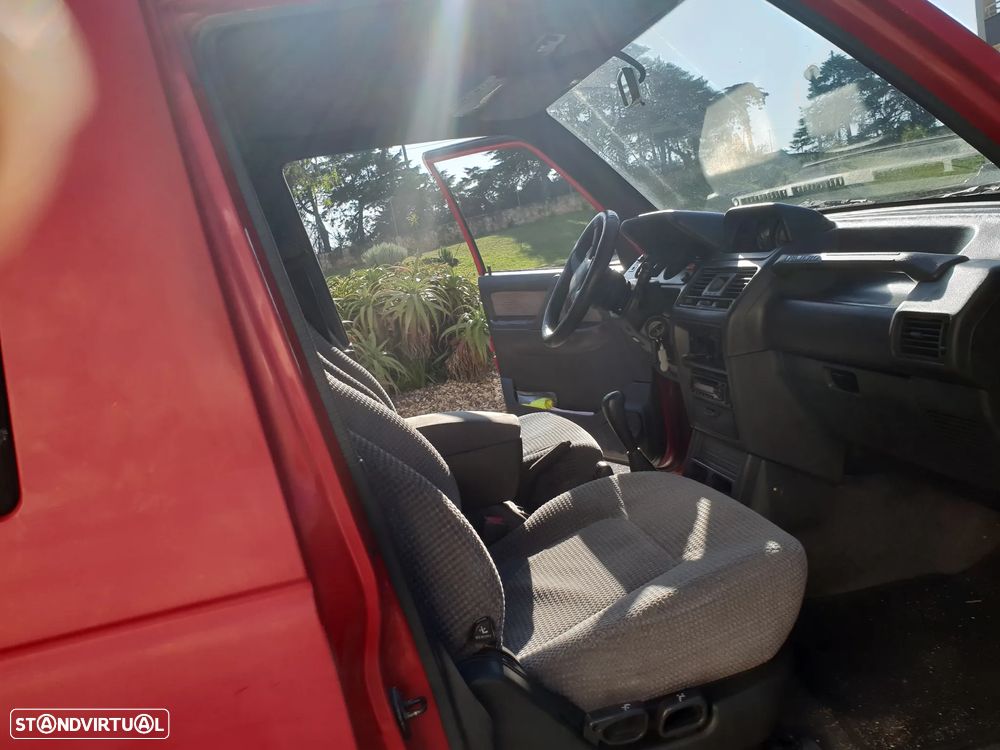 Mitsubishi Pajero 2.5 TDi GLS - 7