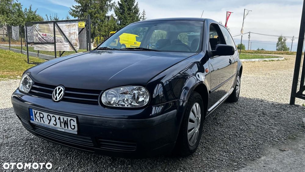 Volkswagen Golf 1.4 Basis - 1