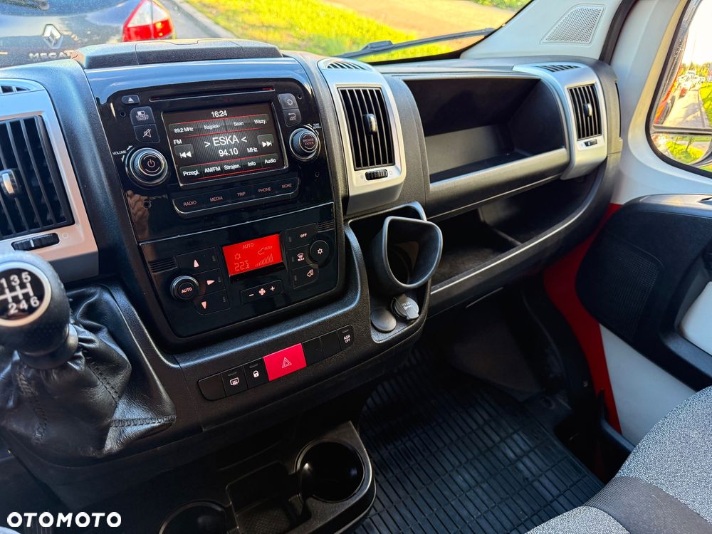 Fiat Ducato brygadówka 6 miejsc - 26