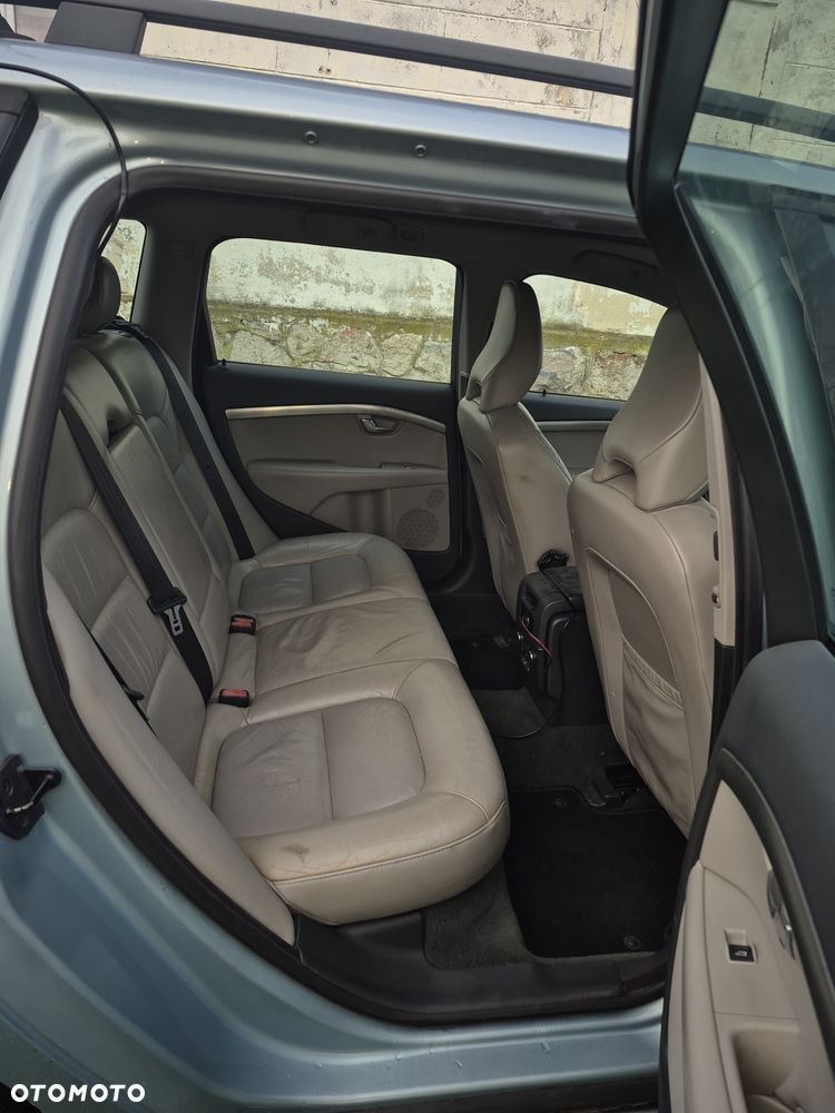 Volvo V70 - 9