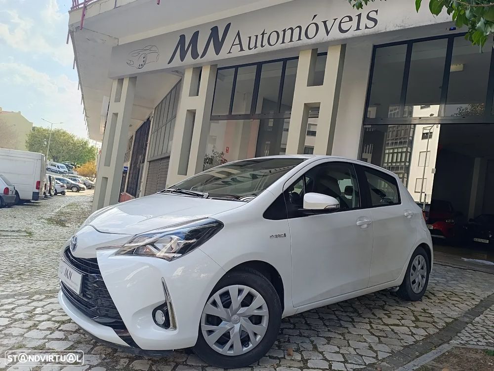 Toyota Yaris 1.5 HSD Comfort+Navi - 2