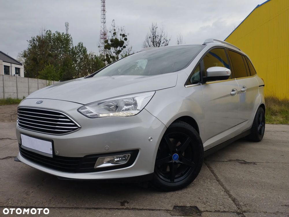Ford Grand C-MAX - 3