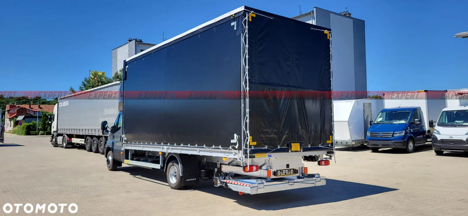 Iveco 70C A8 - MIĘDZYNARODÓWKA MAX - 40