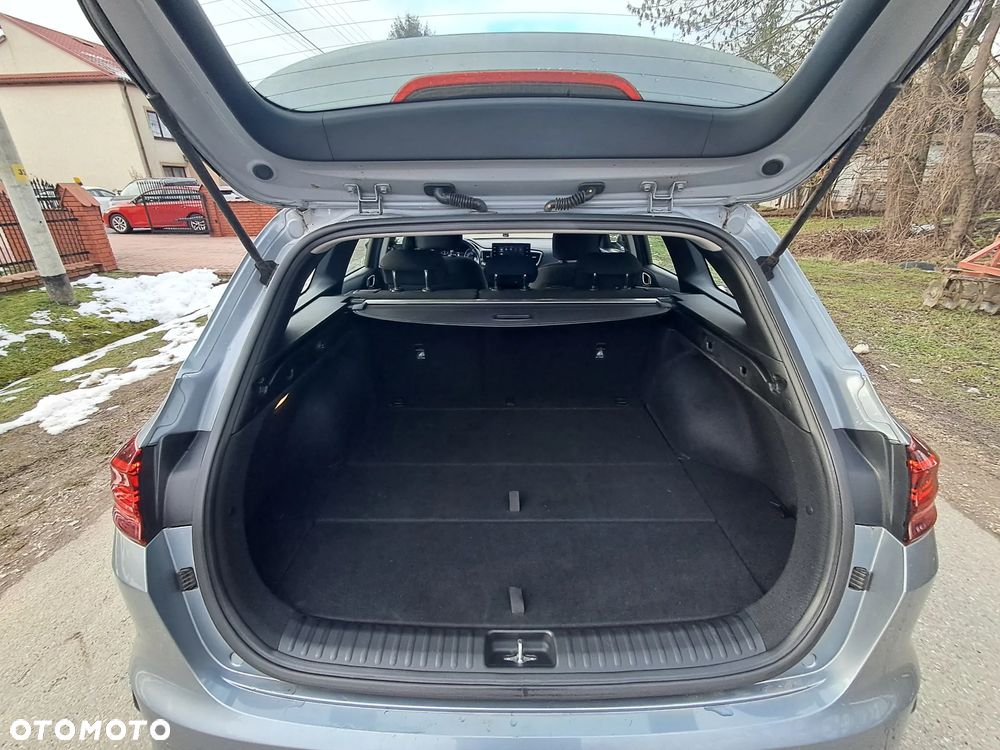 Kia Ceed 1.5 T-GDI M - 14