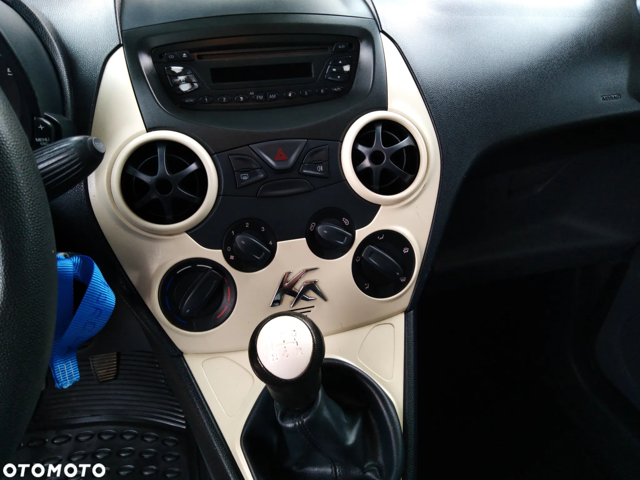 Ford KA - 10