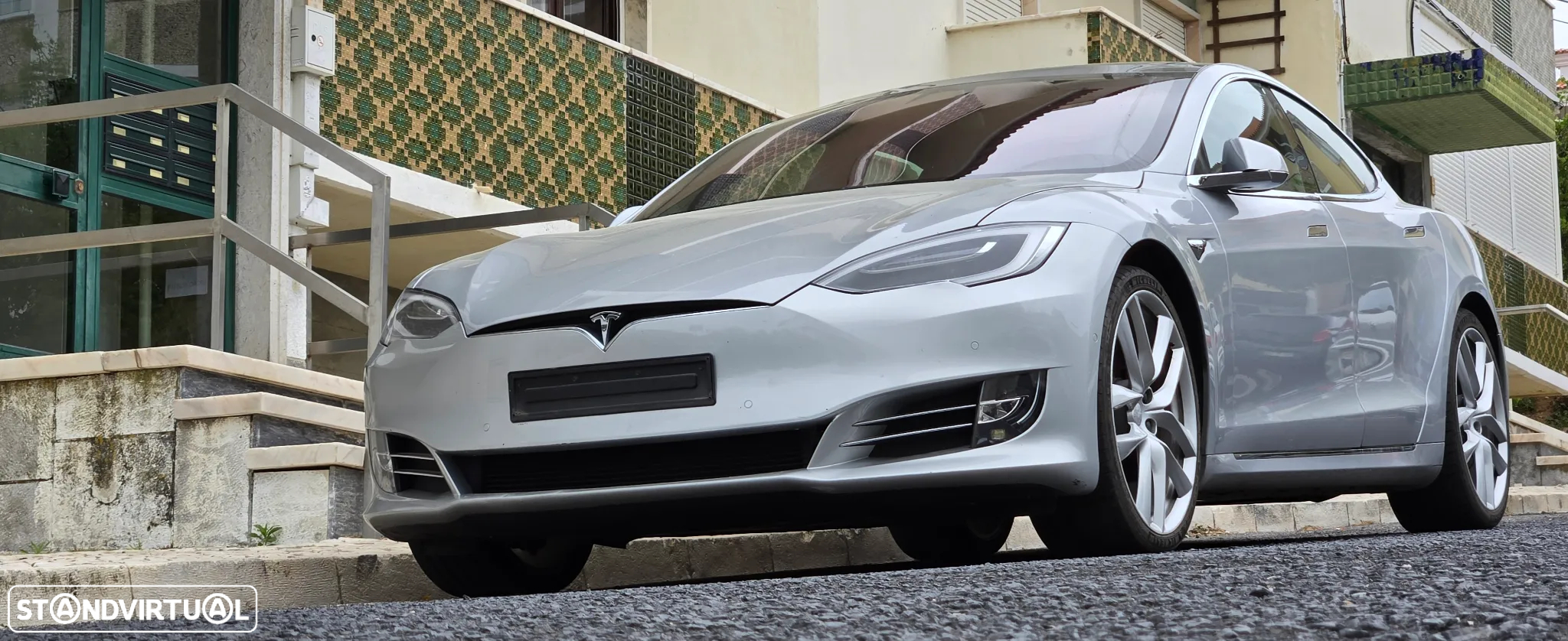Tesla Model S P100D - 34