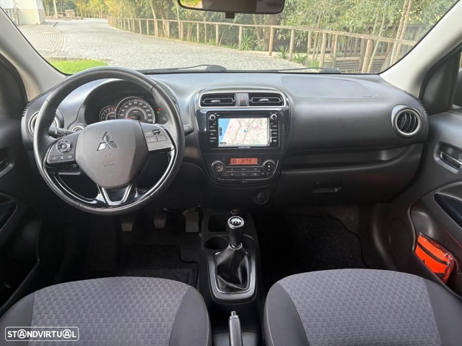 Mitsubishi Space Star 1.2 Intense Connect Edition - 14