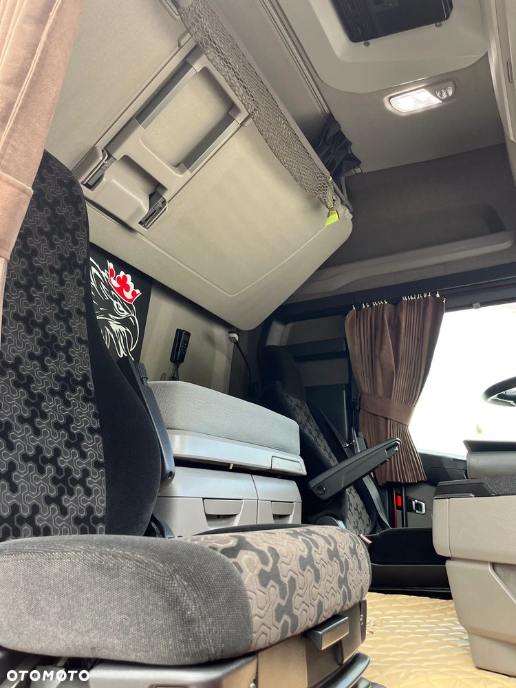 Scania R450 //FULL OPCJA//HYDRAULIKA//RETARDER//KLIMA//LED//ZAWIESZENIE NA PODUSZKACH//NOWE OPONY - 12