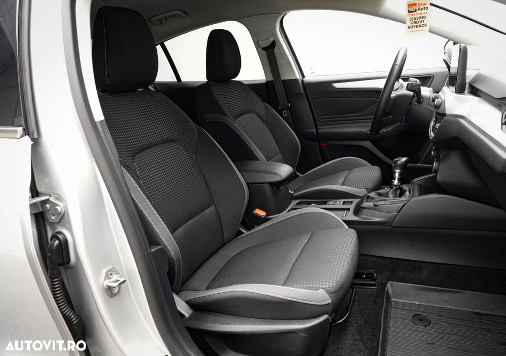 Ford Focus 1.0 EcoBoost Titanium - 15