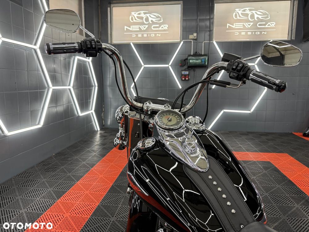 Harley-Davidson Softail Heritage Classic - 8