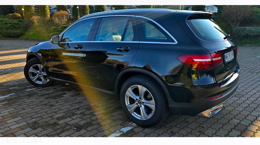 Mercedes-Benz GLC - 23
