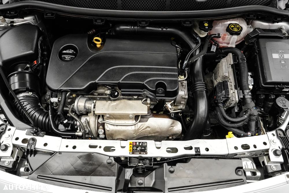 Opel Astra Turbo 1.4 ECOTEC Start/Stop Dynamic - 23