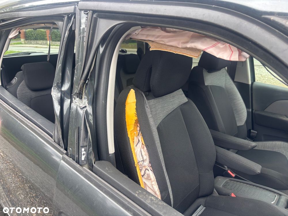 Citroën C4 Grand Picasso 1.6 THP Intensive S&S EAT6 - 19