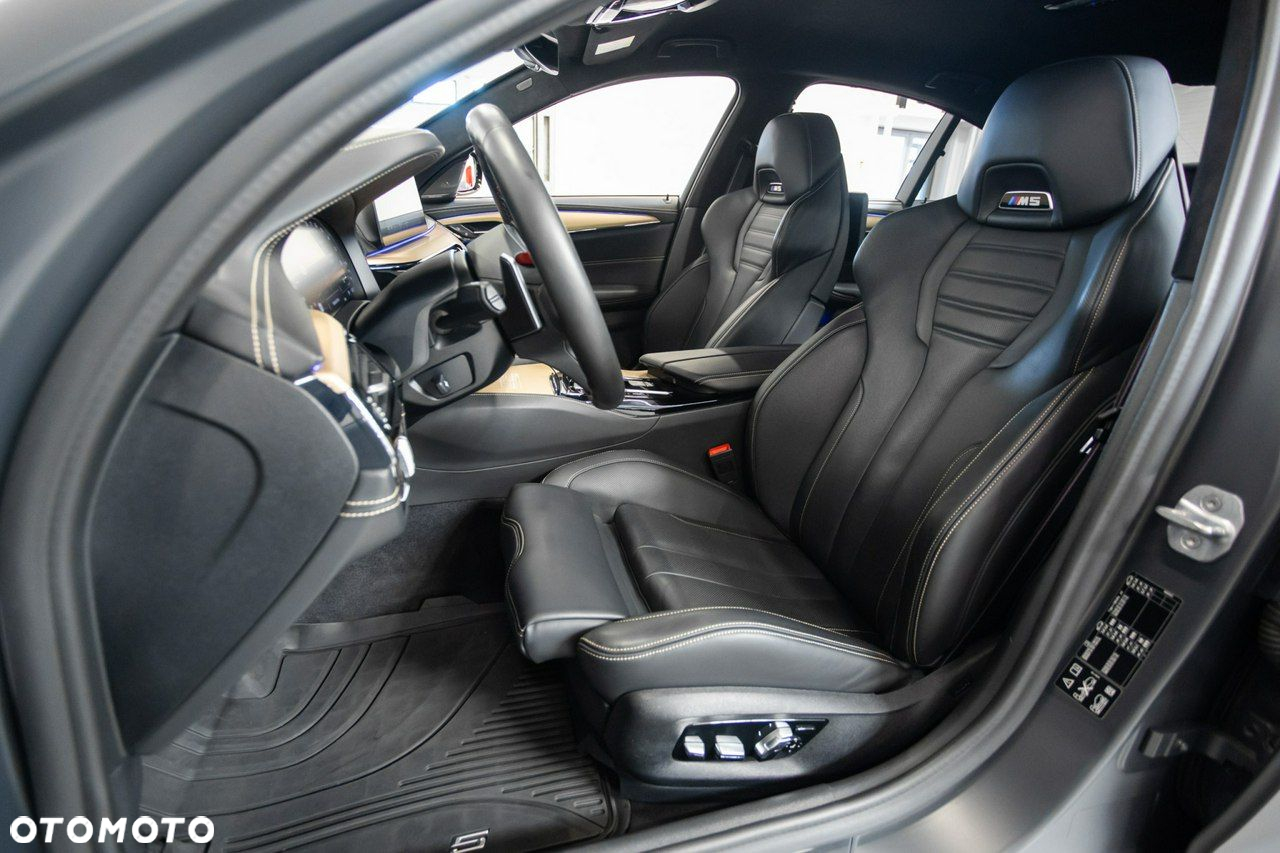 BMW M5 - 25