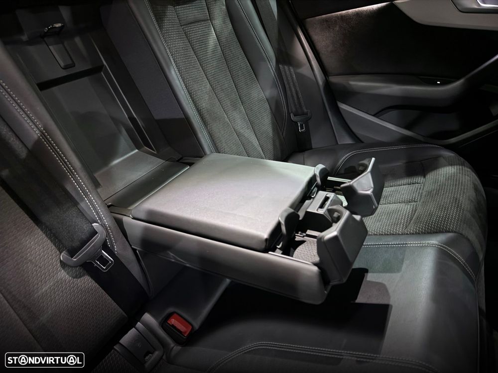 Audi A4 2.0 TDI S-line S tronic - 47