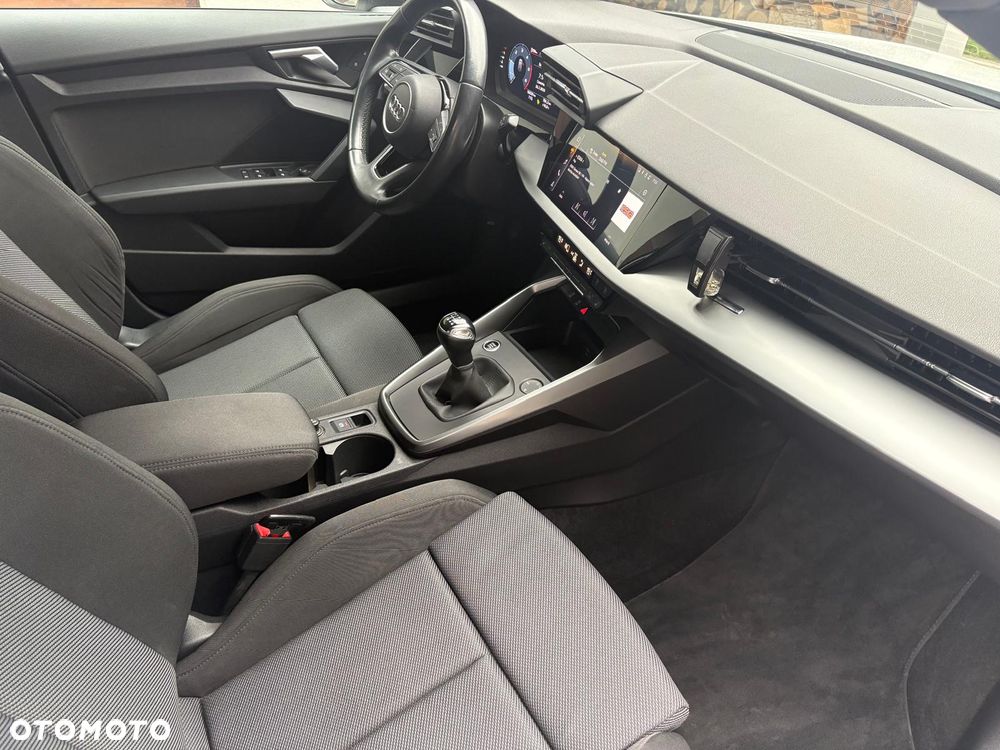 Audi A3 Sportback - 14