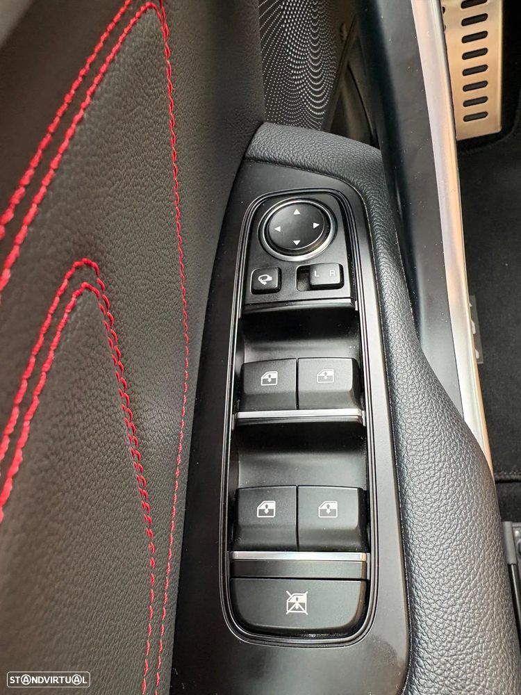 Kia Ceed 1.6 T-GDi GT - 24