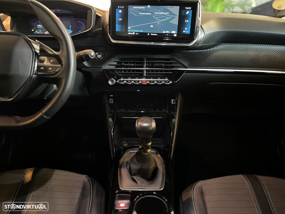 Peugeot 2008 1.2 Allure - 8