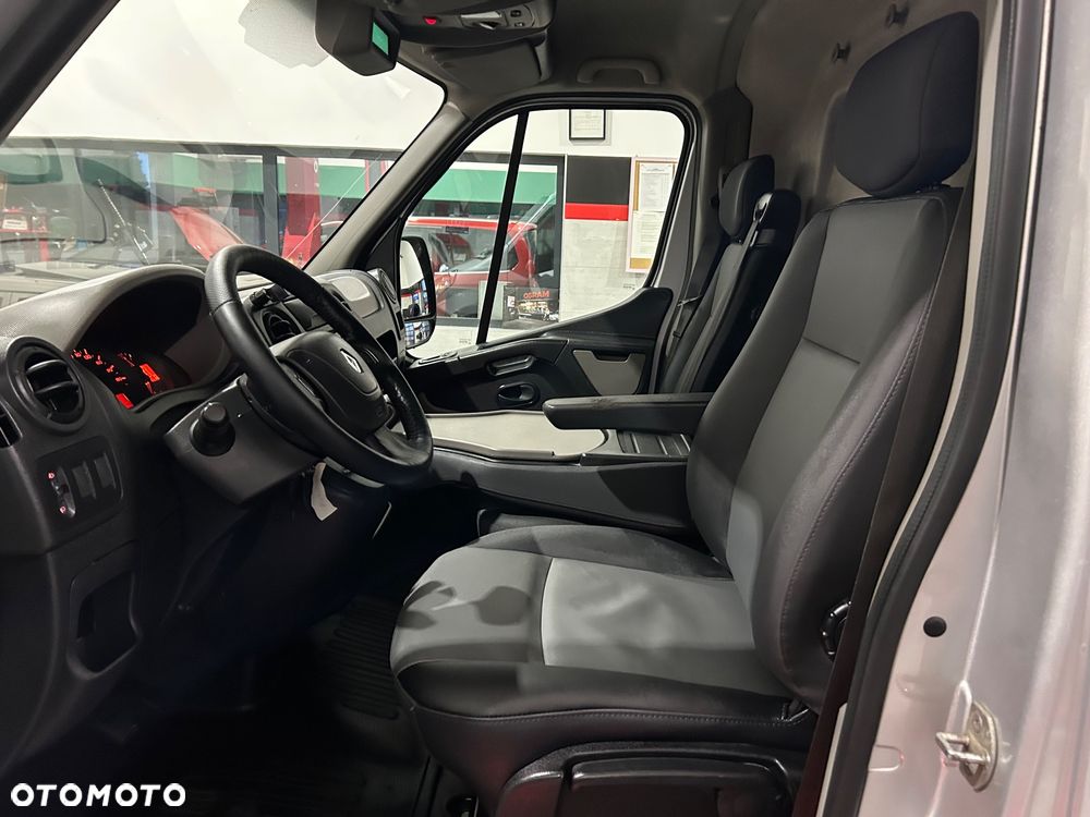 Renault Master - 15
