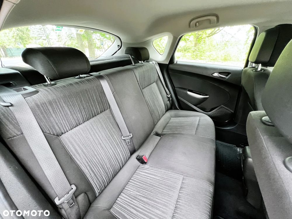 Opel Astra - 13