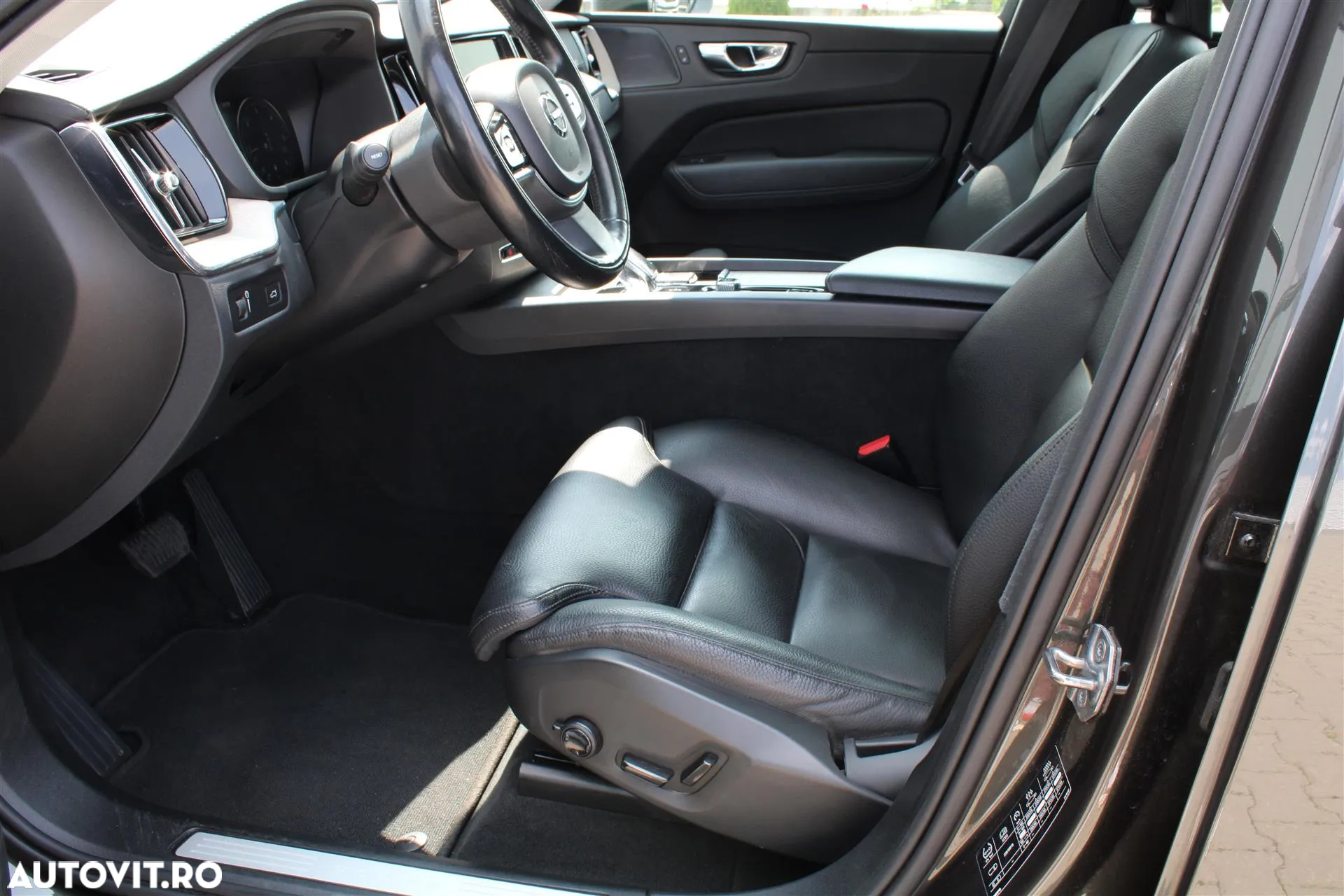 Volvo XC 60 B5 D AWD Geartronic Inscription - 10