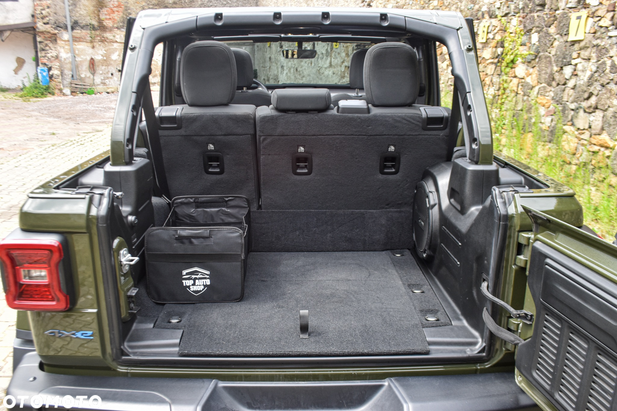 Jeep Wrangler - 18