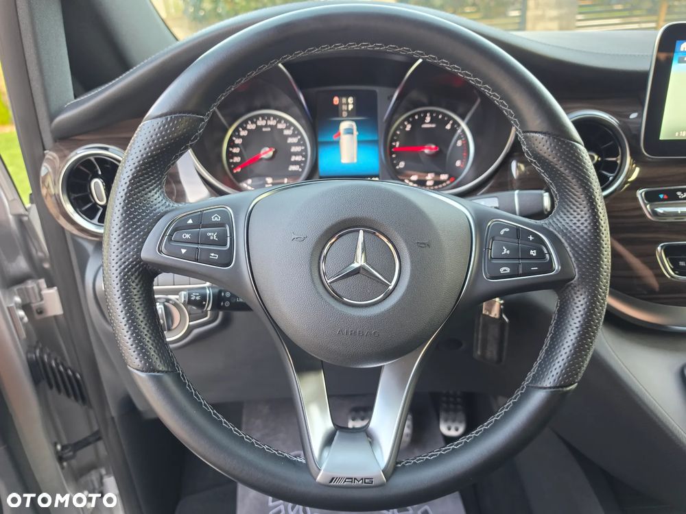 Mercedes-Benz Klasa V 300 d 4-Matic 9G-Tronic (d³ugi) - 23