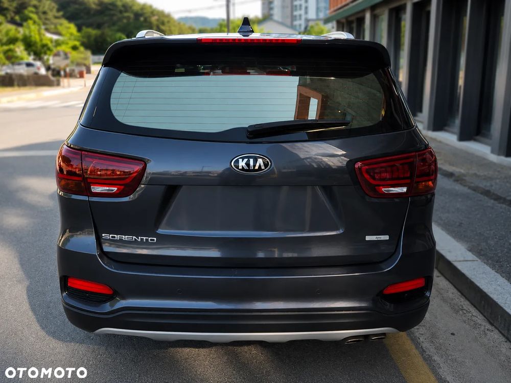 Kia Sorento 2.2 CRDi XL 4WD DCT 7os - 7
