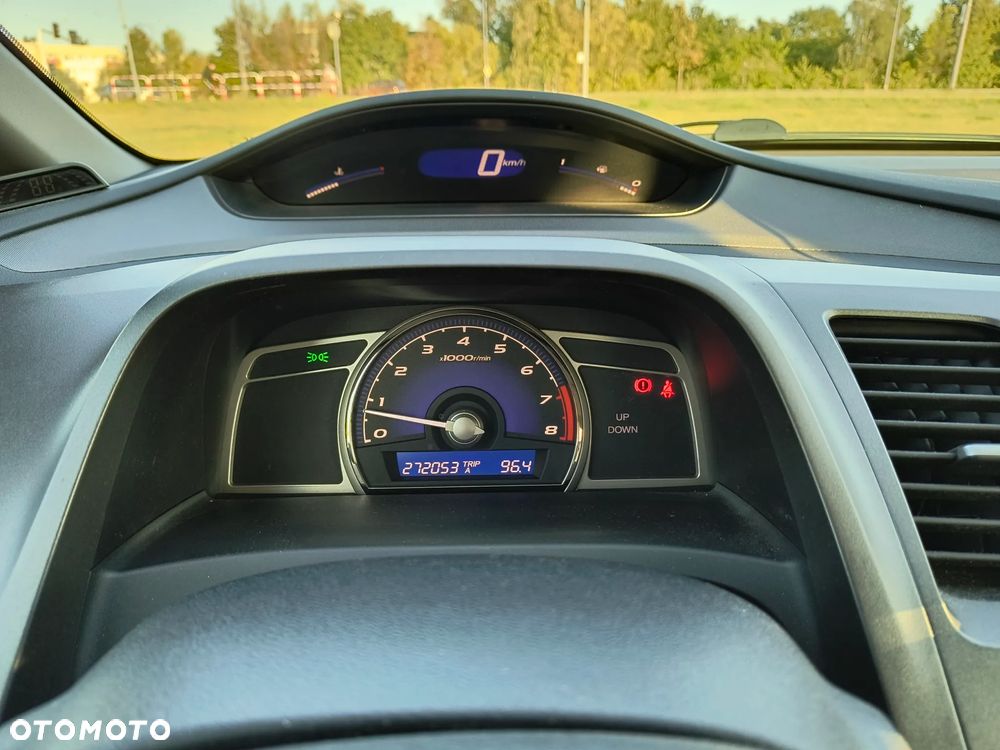 Honda Civic 1.8 Executive - 16