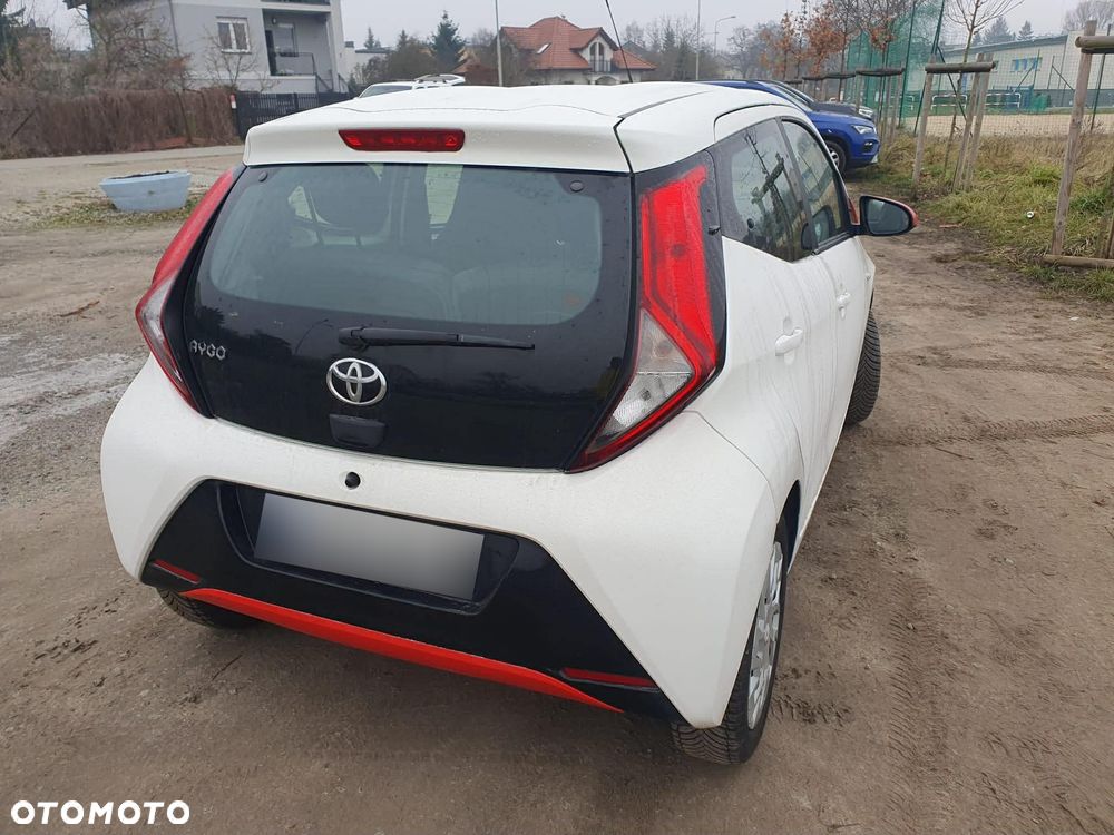 Toyota Aygo 1.0 VVT-i JBL Edition - 4