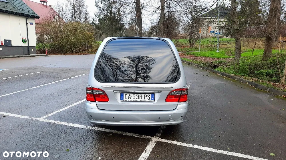 Mercedes-Benz Klasa E - 8