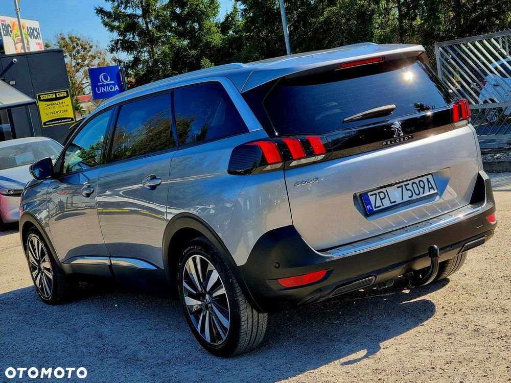 Peugeot 5008 - 7