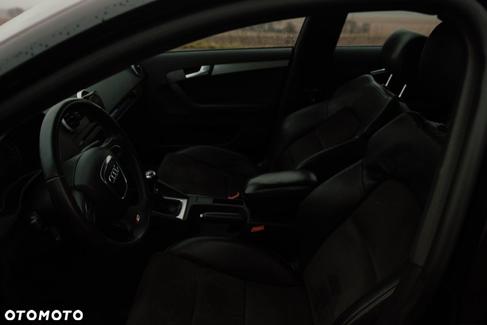 Audi A3 Sportback 1.4 TFSI S line Sportpaket (plus) - 31