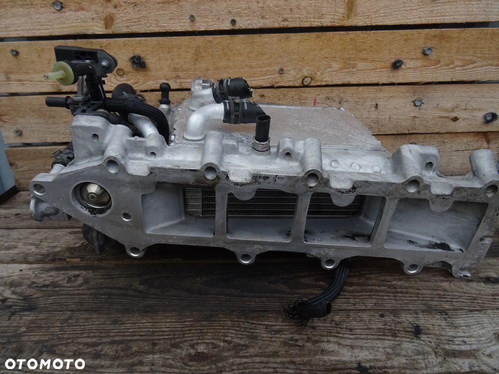 KOLEKTOR SSĄCY 04L129766AK AUDI A3 8V VW GOLF VII SEAT LEON III 1.6 TDI CXX PRZEPUSTNICA 04L128063T - 1