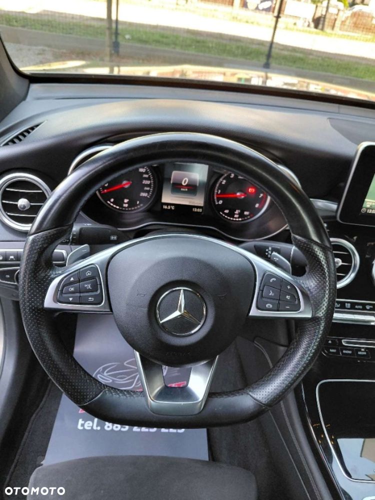 Mercedes-Benz GLC - 12