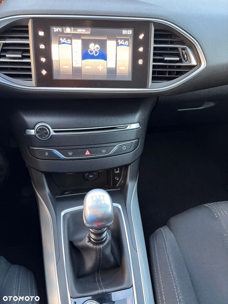 Peugeot 308 PureTech 130 GPF Stop & Start Allure - 15