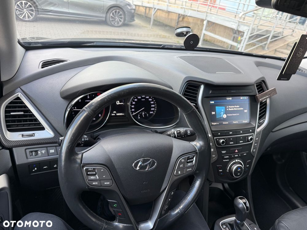 Hyundai Santa Fe 2.2 CRDi 4WD Automatik SEVEN Style - 27