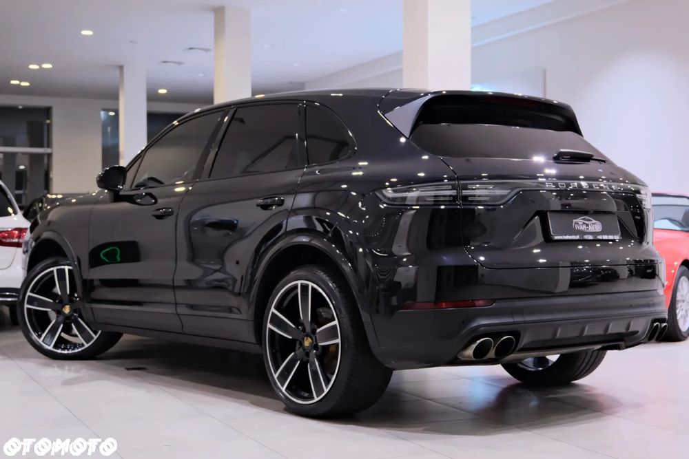 Porsche Cayenne S - 8