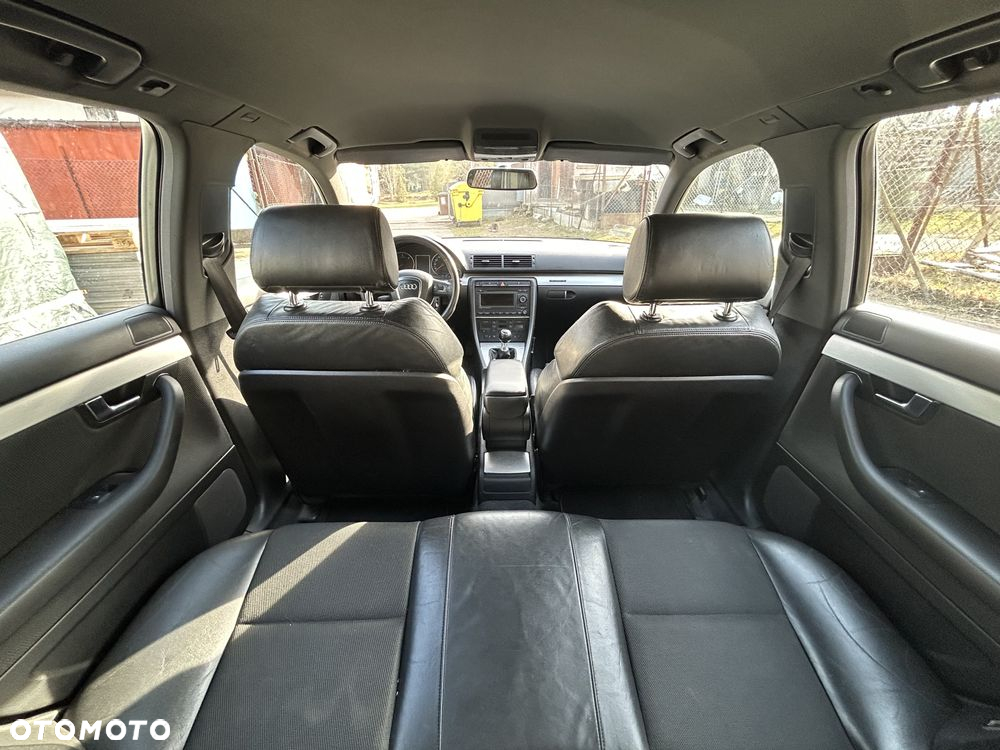 Audi A4 Avant 2.0 TDI DPF quattro S line Sportpaket (plus) - 12