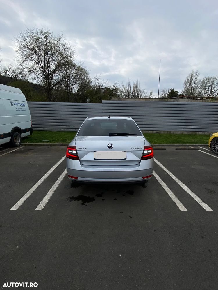 Skoda Octavia 1.4 TSI DSG Style - 7