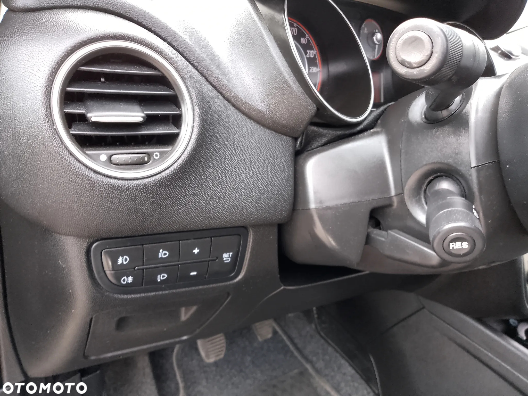 Fiat Punto 1.4 Easy Pakiet Easy Plus S&S - 17