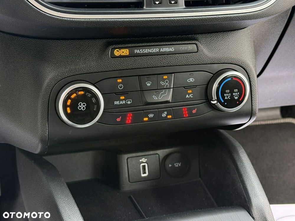 Ford Focus - 9