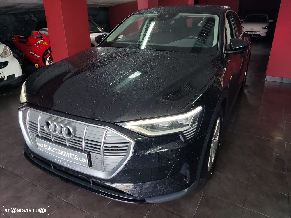 Audi e-tron 50 quattro - 1